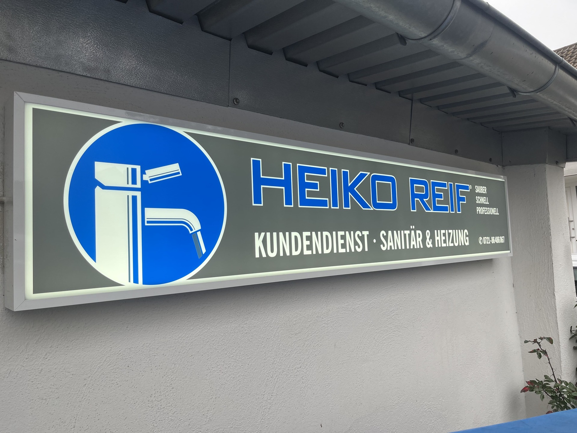 Service, rund ums Bad Service, rund ums Bad